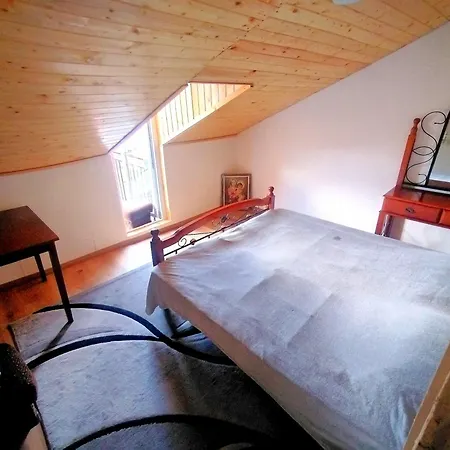 Attic Apartament Warna